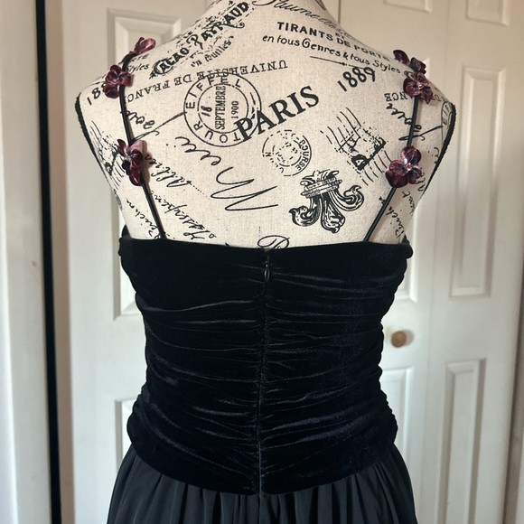 Velvet Floral Maxi Dress - Picture 4 of 6